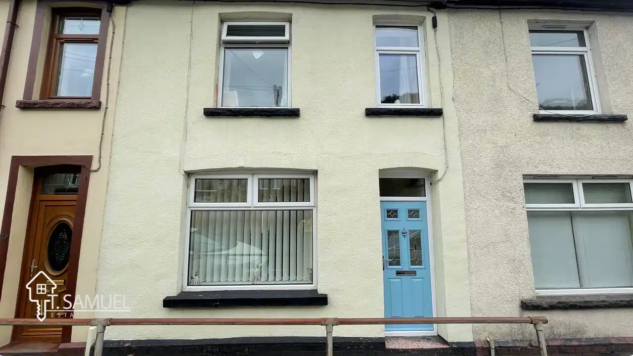 houses for sale in abercynon 4