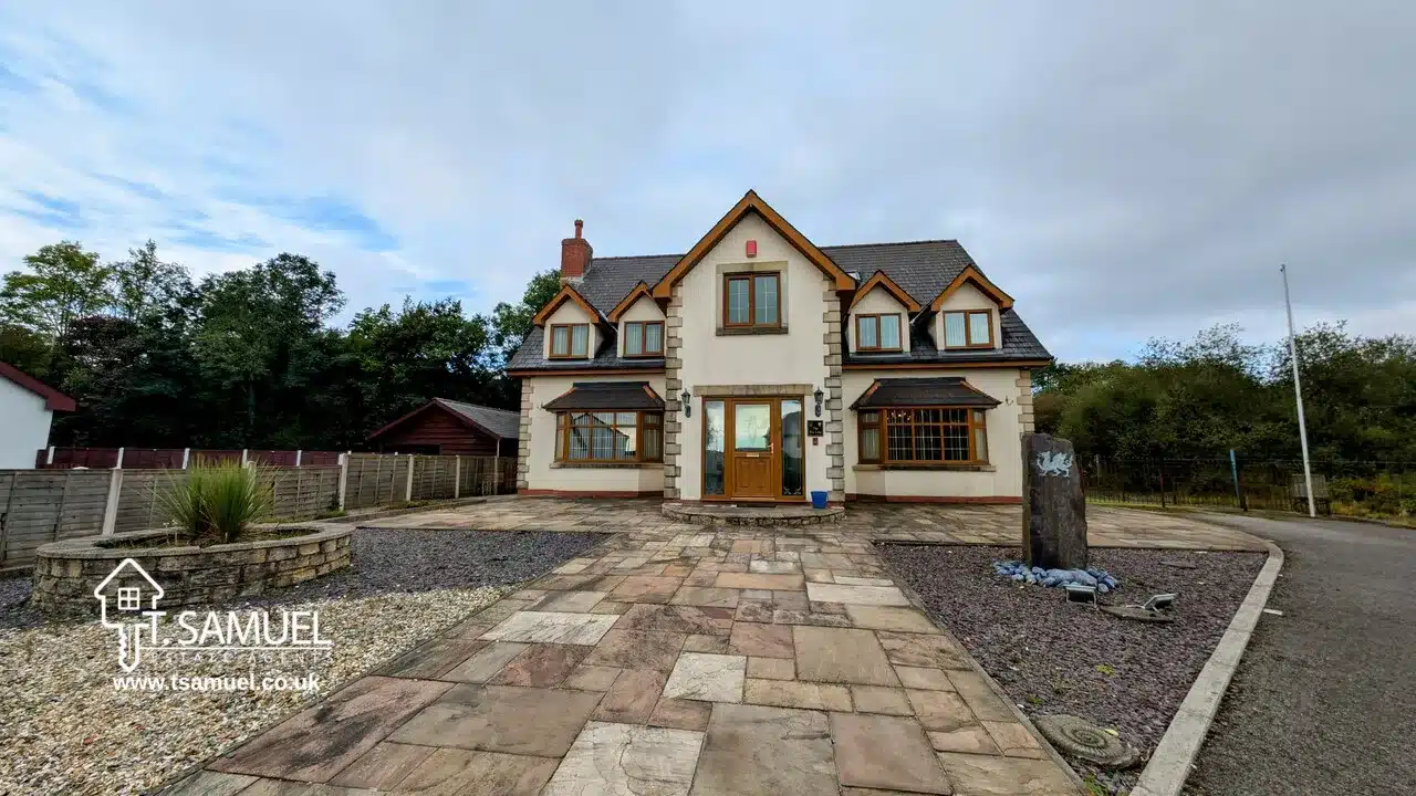 houses for sale hirwaun wales